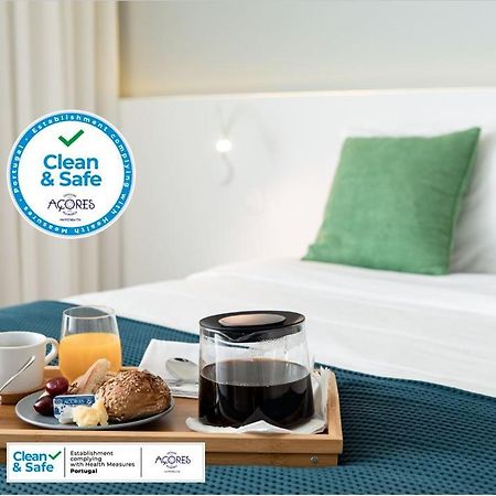Ilha Hostel & Suites ปอนตาเดลกาดา ภายนอก รูปภาพ