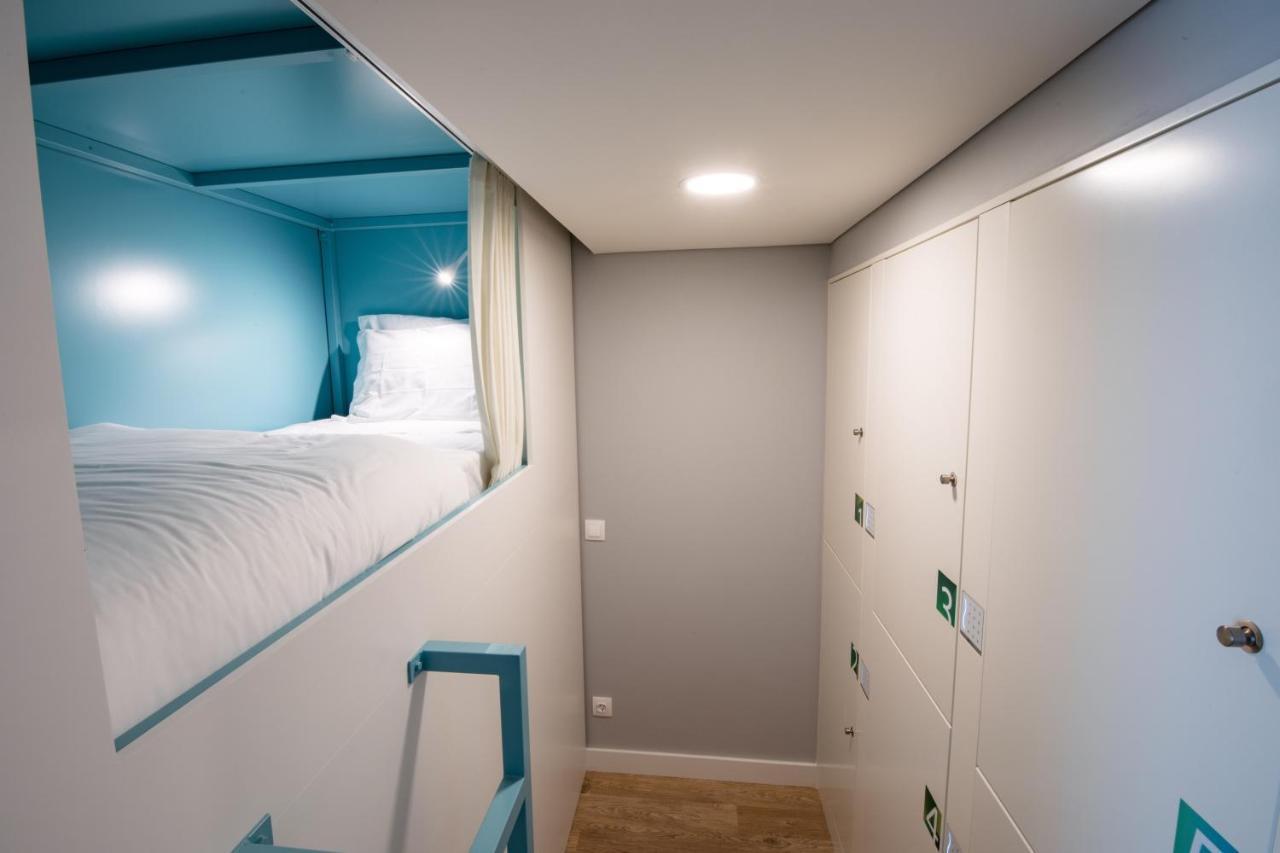 Ilha Hostel & Suites ปอนตาเดลกาดา ภายนอก รูปภาพ