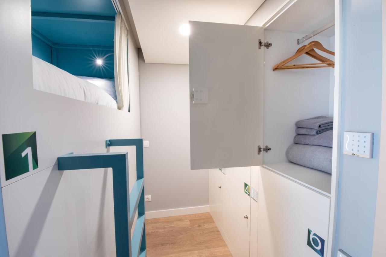 Ilha Hostel & Suites ปอนตาเดลกาดา ภายนอก รูปภาพ