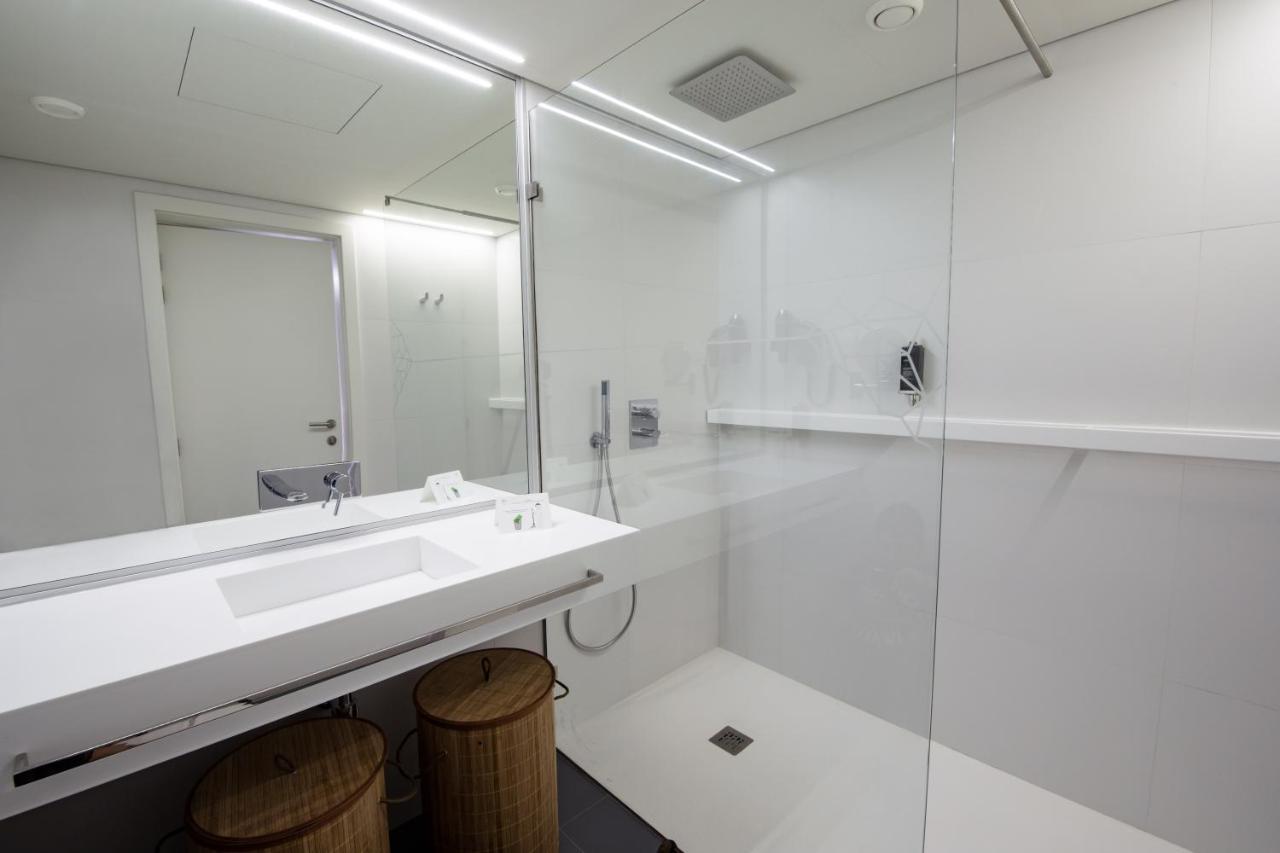 Ilha Hostel & Suites ปอนตาเดลกาดา ภายนอก รูปภาพ