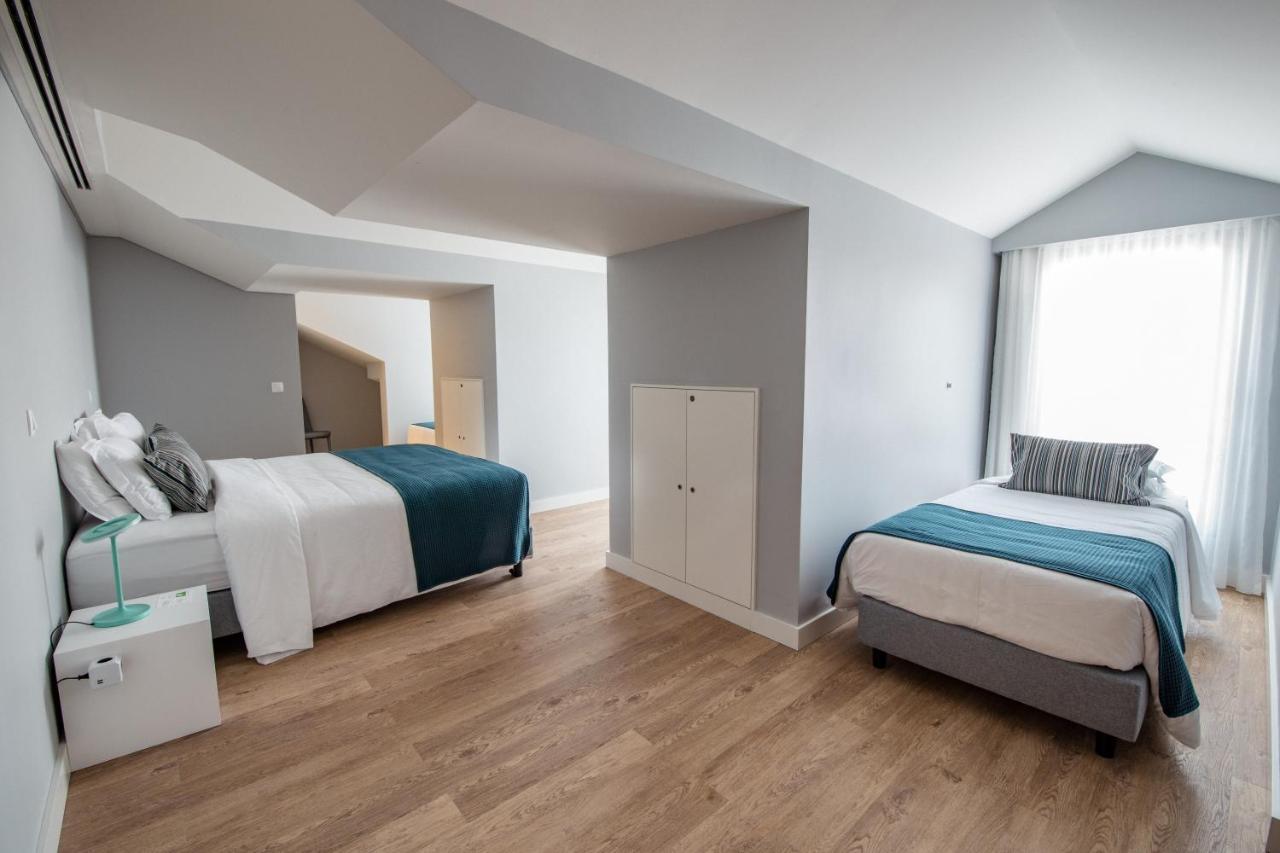 Ilha Hostel & Suites ปอนตาเดลกาดา ภายนอก รูปภาพ