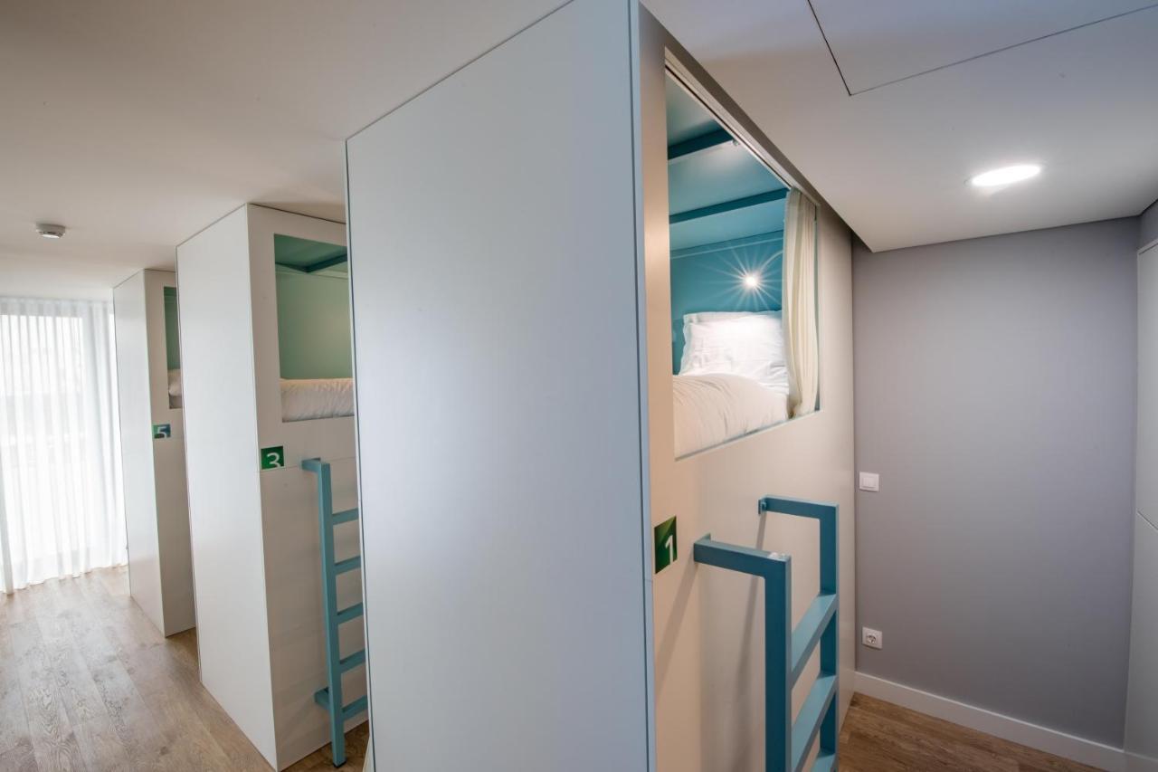 Ilha Hostel & Suites ปอนตาเดลกาดา ภายนอก รูปภาพ