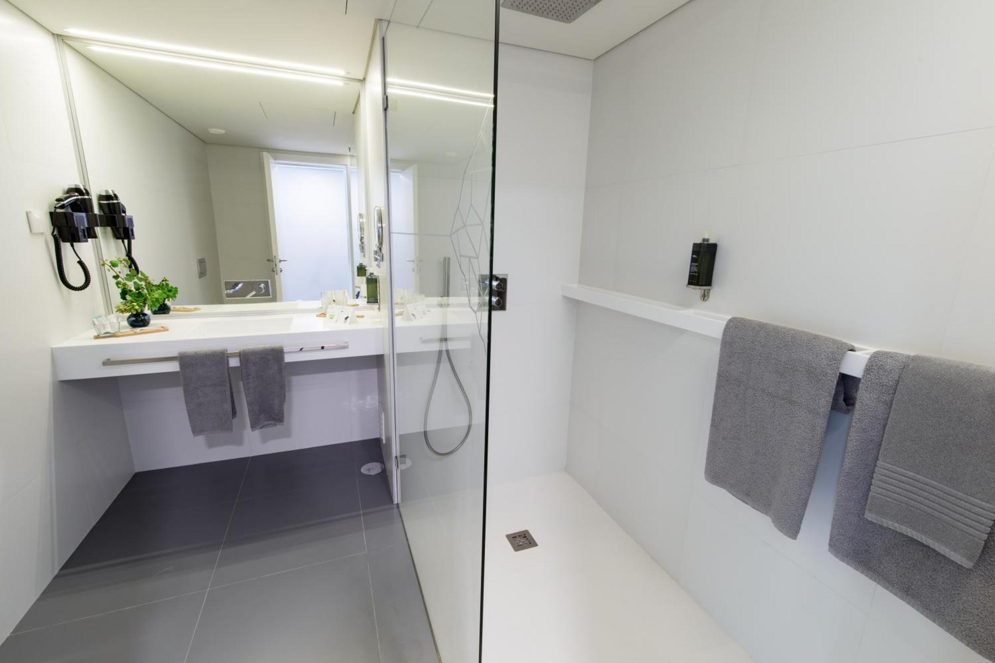 Ilha Hostel & Suites ปอนตาเดลกาดา ภายนอก รูปภาพ